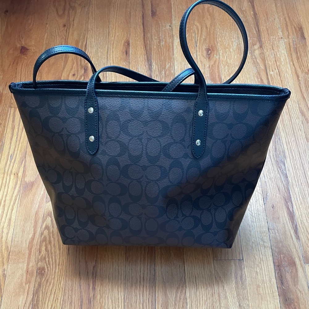 Coach bag - Picture 10 of 16